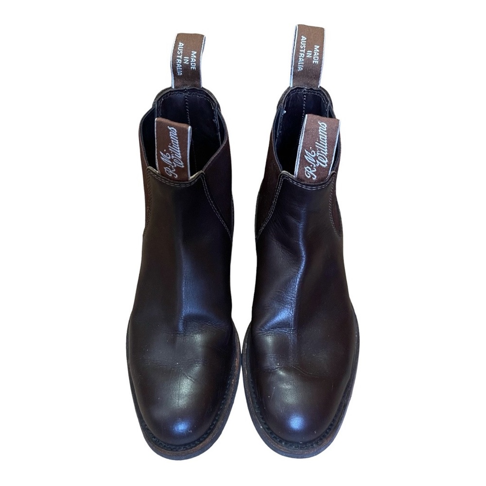 Authentic  R. M. Williams Women’s Classic Chelsea Boots. Made in Australia.